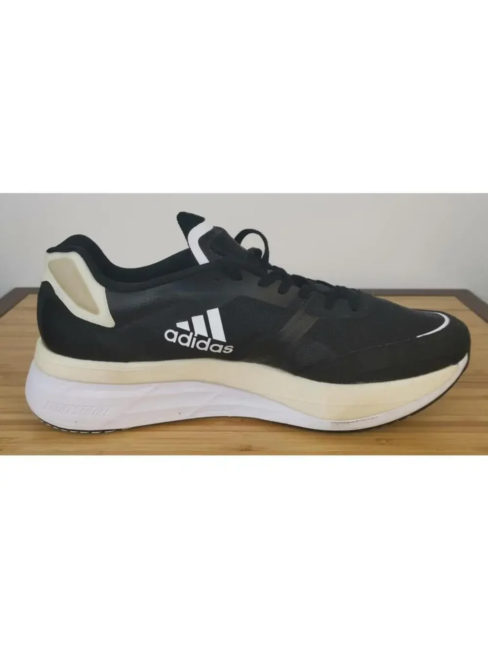 Adidas Men's Adizero Boston 10 Running Shoes Size 10.5 Black/White/Carbon